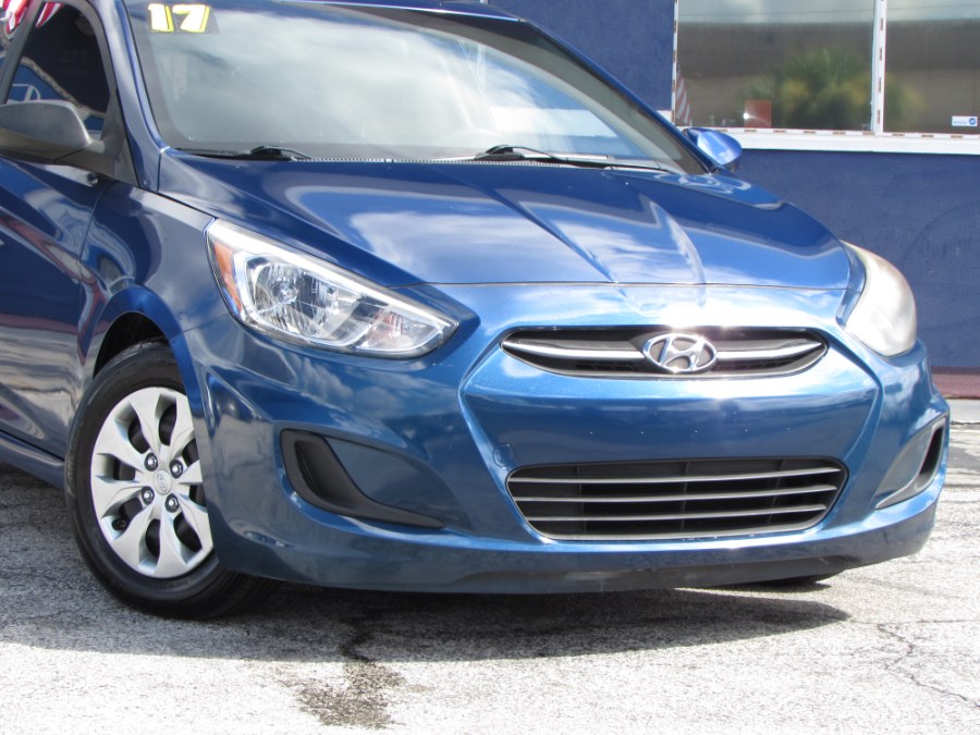 Used Hyundai Accent SE Hatchback Auto 2017 | VIP Auto Enterprise, Inc. Orlando, Florida Used Hyundai Accent SE Hatchback Auto 2017 | VIP Auto Enterprise, Inc. Orlando, Florida