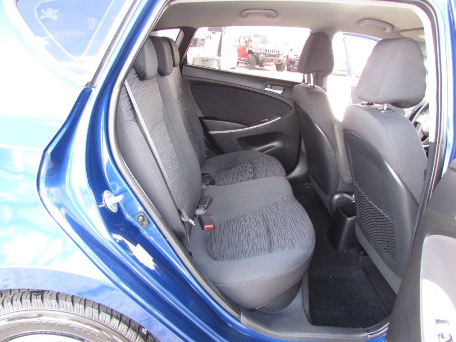 Used Hyundai Accent SE Hatchback Auto 2017 | VIP Auto Enterprise, Inc. Orlando, Florida Used Hyundai Accent SE Hatchback Auto 2017 | VIP Auto Enterprise, Inc. Orlando, Florida