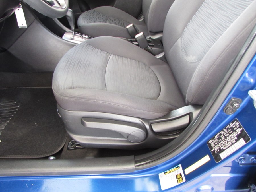Used Hyundai Accent SE Hatchback Auto 2017 | VIP Auto Enterprise, Inc. Orlando, Florida Used Hyundai Accent SE Hatchback Auto 2017 | VIP Auto Enterprise, Inc. Orlando, Florida