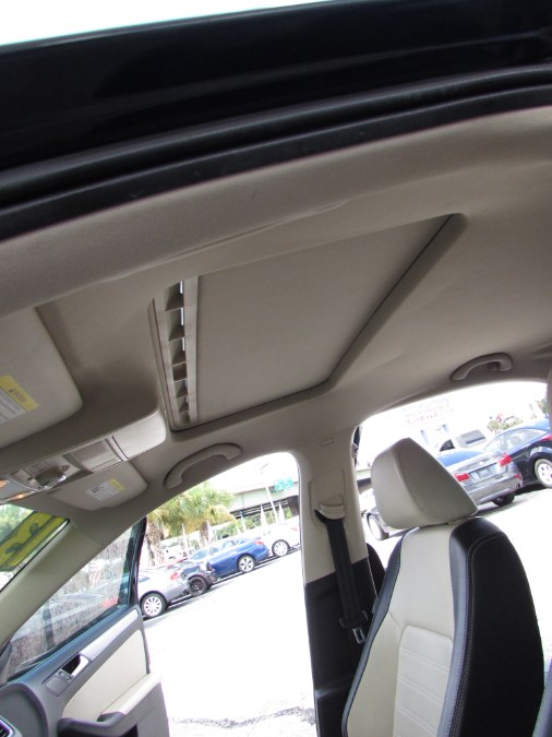 Used Volkswagen Jetta Sedan 4dr Auto SEL w/Nav 2013 | VIP Auto Enterprise, Inc. Orlando, Florida Used Volkswagen Jetta Sedan 4dr Auto SEL w/Nav 2013 | VIP Auto Enterprise, Inc. Orlando, Florida