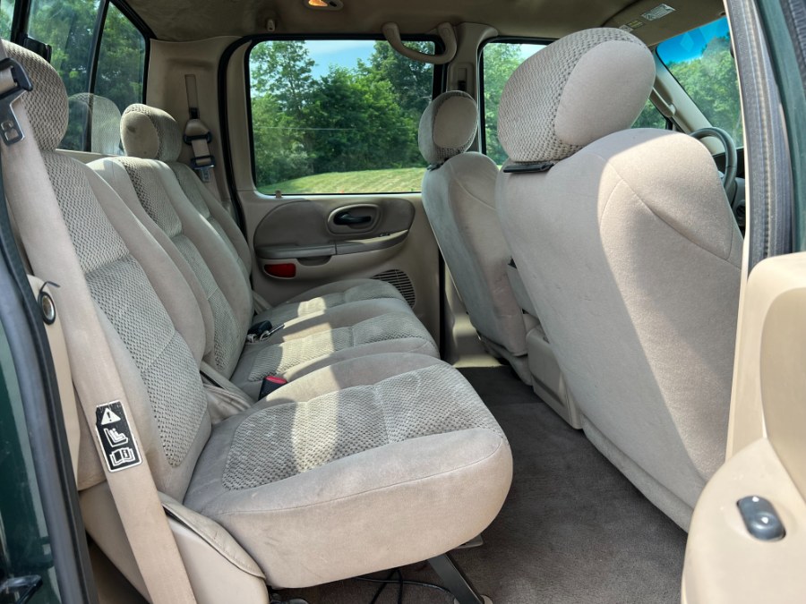 Used Ford F-150 SuperCrew 139" XLT 4WD 2002 | Marsh Auto Sales LLC. Ortonville, Michigan Used Ford F-150 SuperCrew 139" XLT 4WD 2002 | Marsh Auto Sales LLC. Ortonville, Michigan