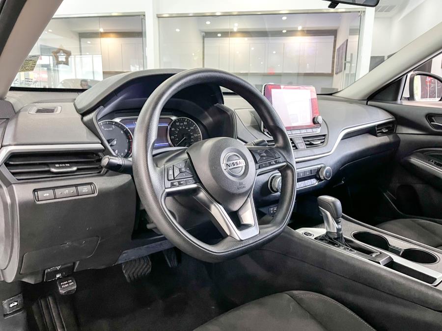 2020 Nissan Altima 2.5 S Sedan, available for sale in Franklin Square, New York | Luxury Motor Club. Franklin Square, New York 2020 Nissan Altima 2.5 S Sedan, available for sale in Franklin Square, New York | Luxury Motor Club. Franklin Square, New York