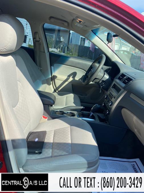 2012 Ford Fusion 4dr Sdn SE FWD, available for sale in East Windsor, Connecticut | Central A/S LLC. East Windsor, Connecticut 2012 Ford Fusion 4dr Sdn SE FWD, available for sale in East Windsor, Connecticut | Central A/S LLC. East Windsor, Connecticut