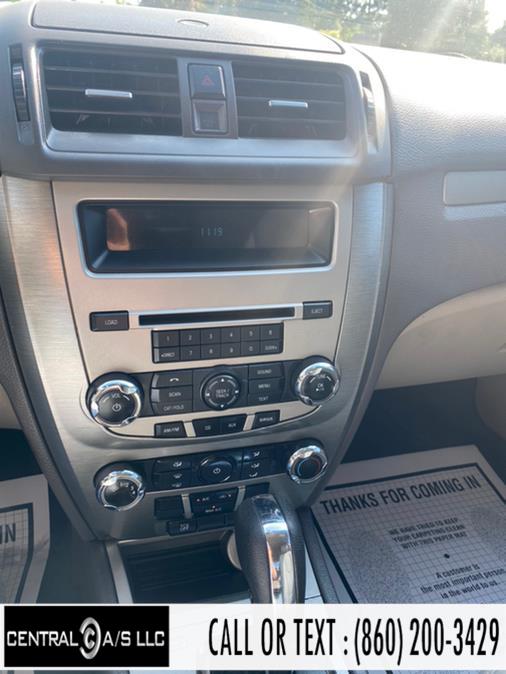 2012 Ford Fusion 4dr Sdn SE FWD, available for sale in East Windsor, Connecticut | Central A/S LLC. East Windsor, Connecticut 2012 Ford Fusion 4dr Sdn SE FWD, available for sale in East Windsor, Connecticut | Central A/S LLC. East Windsor, Connecticut