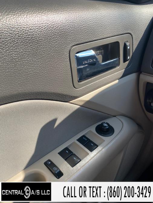2012 Ford Fusion 4dr Sdn SE FWD, available for sale in East Windsor, Connecticut | Central A/S LLC. East Windsor, Connecticut 2012 Ford Fusion 4dr Sdn SE FWD, available for sale in East Windsor, Connecticut | Central A/S LLC. East Windsor, Connecticut
