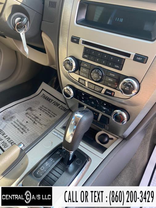 2012 Ford Fusion 4dr Sdn SE FWD, available for sale in East Windsor, Connecticut | Central A/S LLC. East Windsor, Connecticut 2012 Ford Fusion 4dr Sdn SE FWD, available for sale in East Windsor, Connecticut | Central A/S LLC. East Windsor, Connecticut