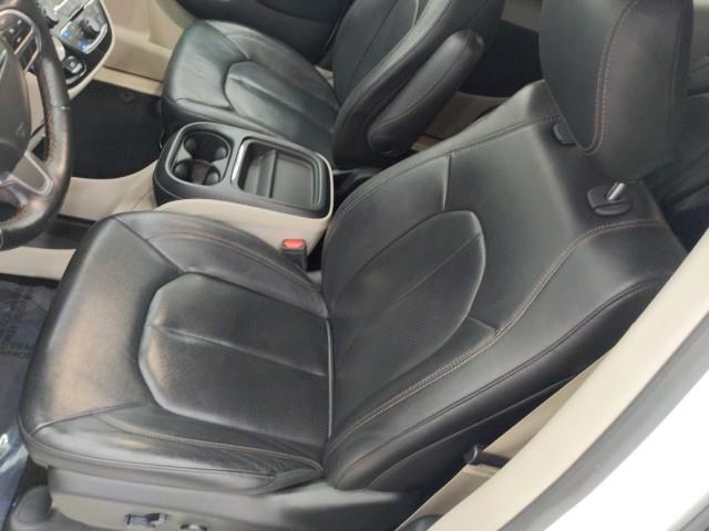 Used Chrysler Pacifica Touring L w/ rearCam 2020 | Car Revolution. Maple Shade, New Jersey Used Chrysler Pacifica Touring L w/ rearCam 2020 | Car Revolution. Maple Shade, New Jersey