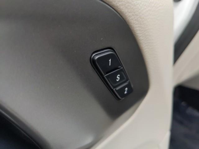 Used Chrysler Pacifica Touring L w/ rearCam 2020 | Car Revolution. Maple Shade, New Jersey Used Chrysler Pacifica Touring L w/ rearCam 2020 | Car Revolution. Maple Shade, New Jersey