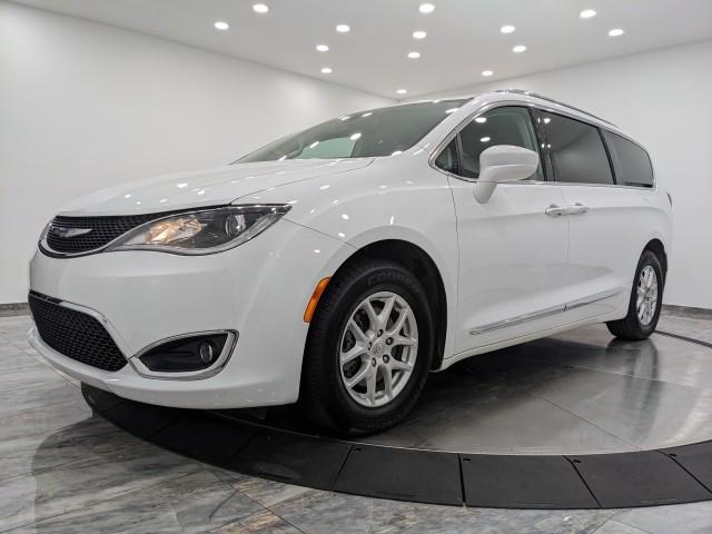 Used Chrysler Pacifica Touring L w/ rearCam 2020 | Car Revolution. Maple Shade, New Jersey Used Chrysler Pacifica Touring L w/ rearCam 2020 | Car Revolution. Maple Shade, New Jersey