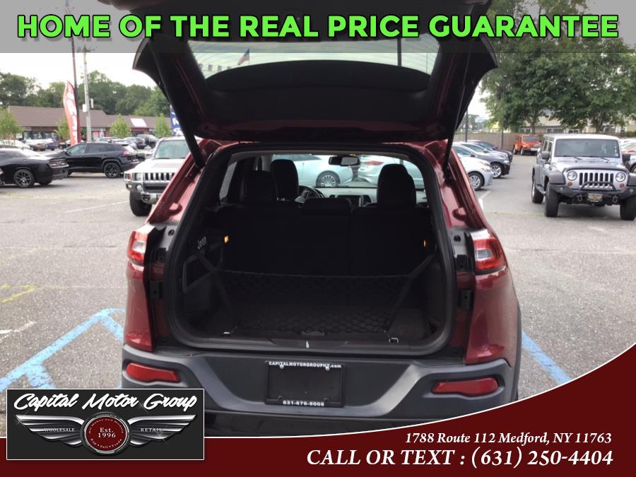 Used Jeep Cherokee 4WD 4dr Trailhawk 2016 | Capital Motor Group Inc. Medford, New York Used Jeep Cherokee 4WD 4dr Trailhawk 2016 | Capital Motor Group Inc. Medford, New York