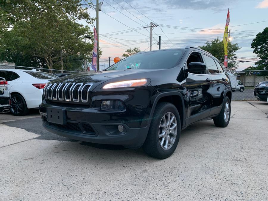 Used Jeep Cherokee LATITUDE PLUS 2018 | Unique Auto Sales LLC. New Haven, Connecticut