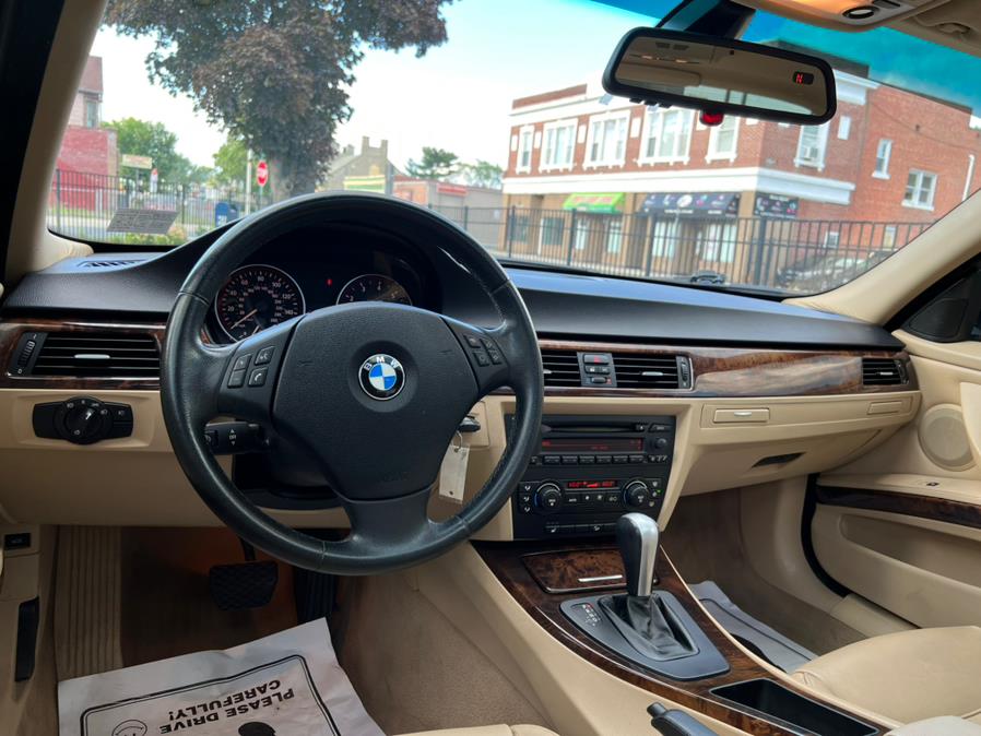 2006 BMW 3 Series 330xi 4dr Sdn AWD, available for sale in Springfield, Massachusetts | Jordan Auto Sales. Springfield, Massachusetts 2006 BMW 3 Series 330xi 4dr Sdn AWD, available for sale in Springfield, Massachusetts | Jordan Auto Sales. Springfield, Massachusetts
