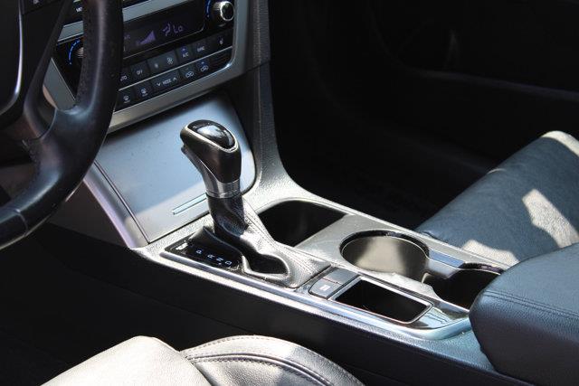 Used Hyundai Sonata 2.4L Sport 2016 | NY Luxury Motors. Elmont, New York Used Hyundai Sonata 2.4L Sport 2016 | NY Luxury Motors. Elmont, New York