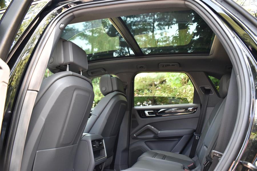 2019 Porsche Cayenne Base AWD 4dr SUV, available for sale in Great Neck, New York | Camy Cars. Great Neck, New York 2019 Porsche Cayenne Base AWD 4dr SUV, available for sale in Great Neck, New York | Camy Cars. Great Neck, New York