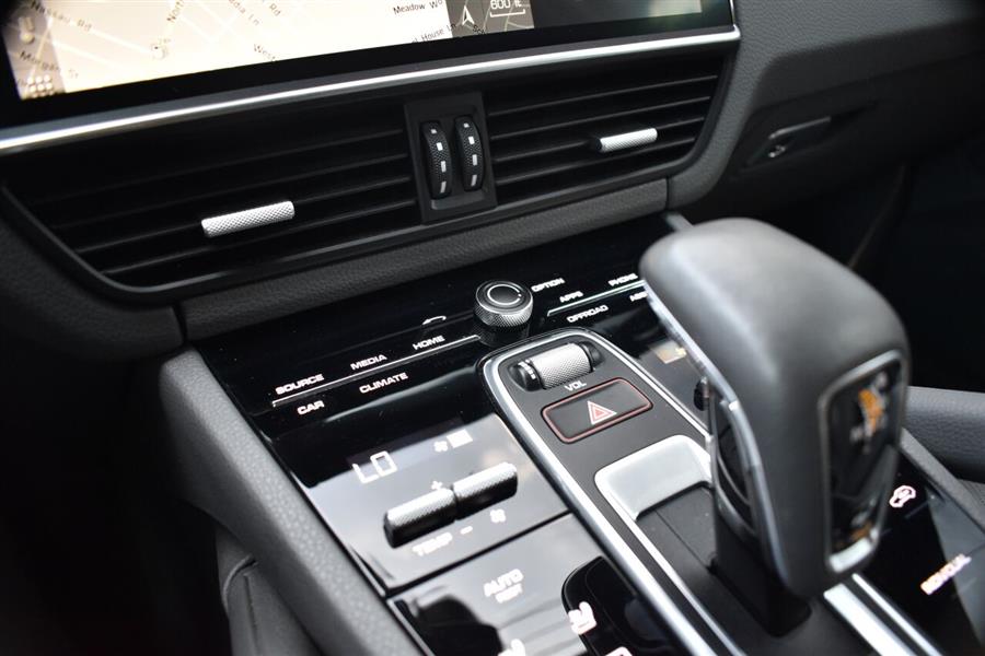 2019 Porsche Cayenne Base AWD 4dr SUV, available for sale in Great Neck, New York | Camy Cars. Great Neck, New York 2019 Porsche Cayenne Base AWD 4dr SUV, available for sale in Great Neck, New York | Camy Cars. Great Neck, New York