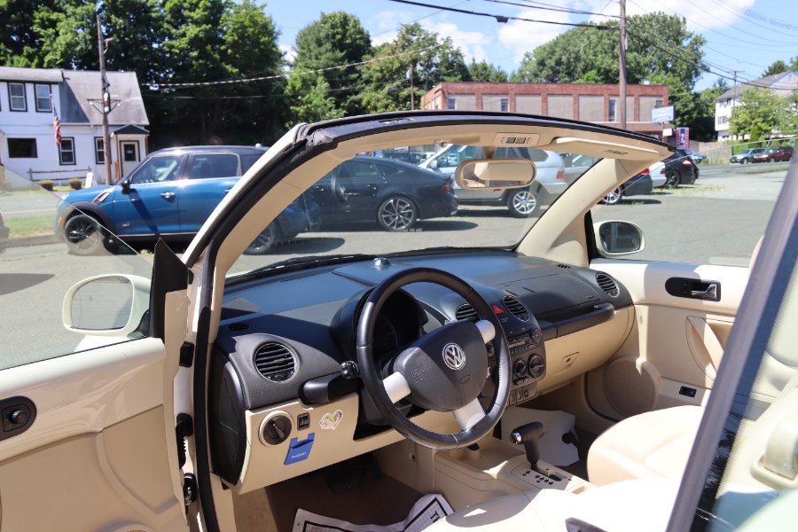 Used Volkswagen New Beetle Convertible 2dr Auto S PZEV 2009 | Performance Imports. Danbury, Connecticut