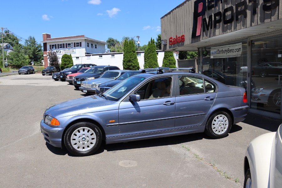 1999 BMW 3-Series 323I 4dr Sdn, available for sale in Danbury, Connecticut | Performance Imports. Danbury, Connecticut