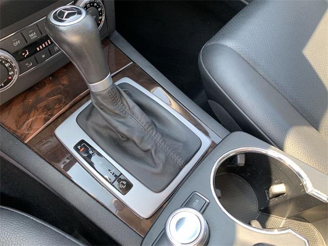 2010 Mercedes-benz Glk GLK 350, available for sale in Stratford, Connecticut | Wiz Leasing Inc. Stratford, Connecticut 2010 Mercedes-benz Glk GLK 350, available for sale in Stratford, Connecticut | Wiz Leasing Inc. Stratford, Connecticut