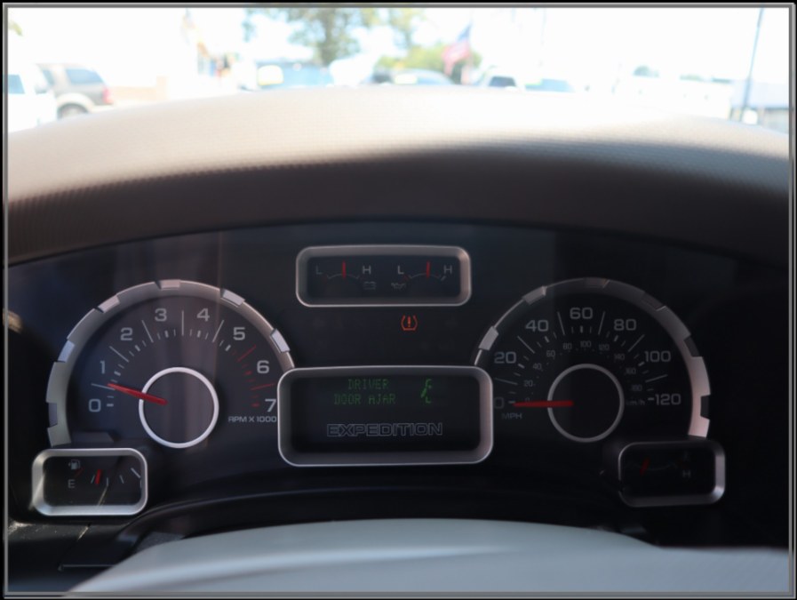 Used Ford Expedition 4WD 4dr XLT 2007 | My Auto Inc.. Huntington Station, New York Used Ford Expedition 4WD 4dr XLT 2007 | My Auto Inc.. Huntington Station, New York