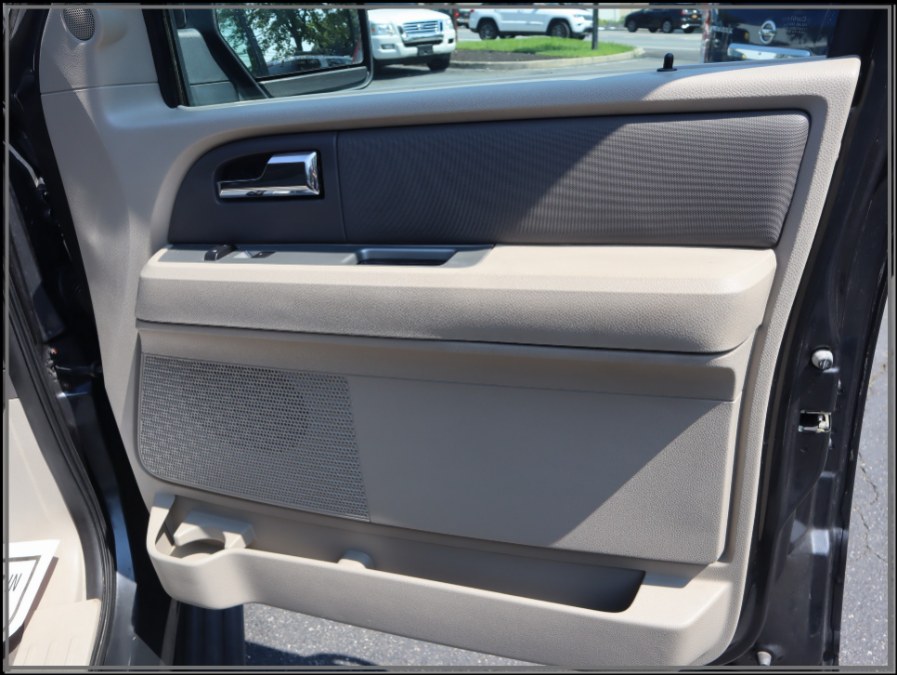 Used Ford Expedition 4WD 4dr XLT 2007 | My Auto Inc.. Huntington Station, New York Used Ford Expedition 4WD 4dr XLT 2007 | My Auto Inc.. Huntington Station, New York