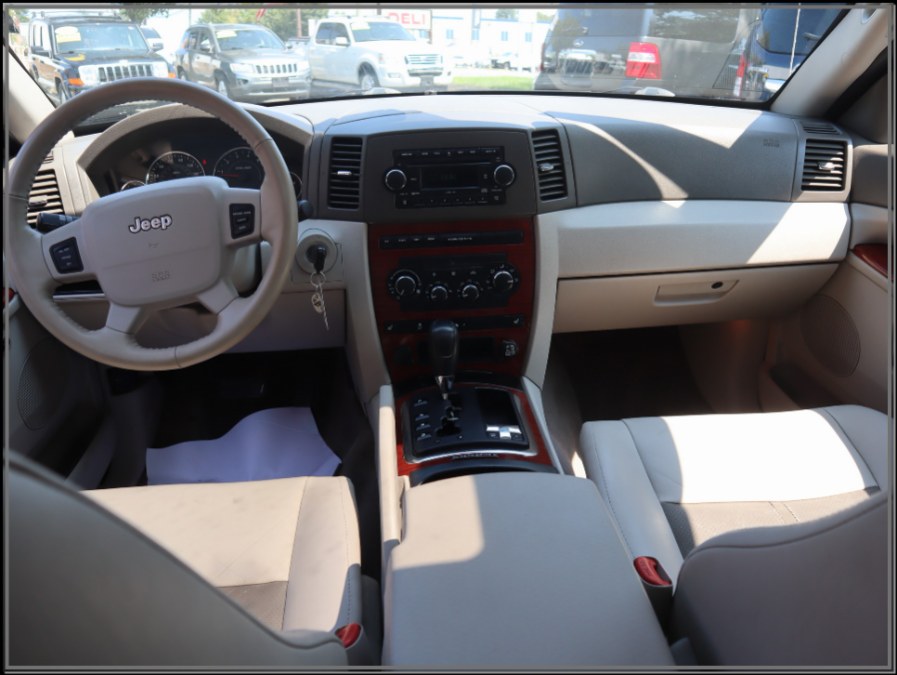 2005 Jeep Grand Cherokee 4dr Limited 4WD, available for sale in Huntington Station, New York | My Auto Inc.. Huntington Station, New York 2005 Jeep Grand Cherokee 4dr Limited 4WD, available for sale in Huntington Station, New York | My Auto Inc.. Huntington Station, New York