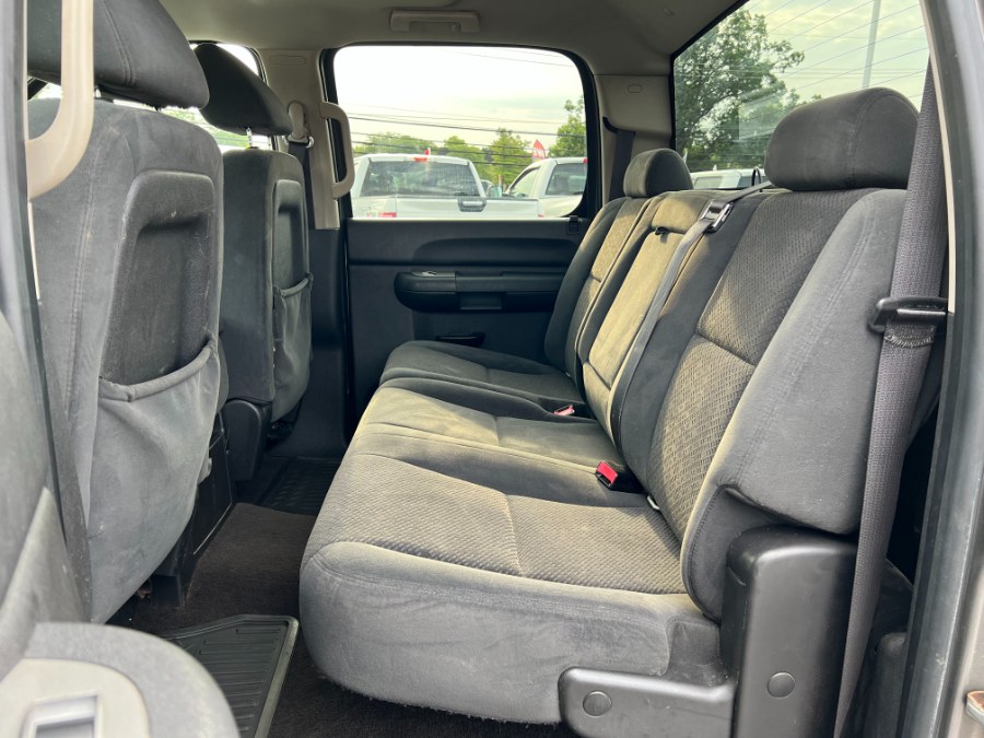 Used Chevrolet Silverado 2500HD 4WD Crew Cab 153" LT w/1LT 2008 | Marsh Auto Sales LLC. Ortonville, Michigan Used Chevrolet Silverado 2500HD 4WD Crew Cab 153" LT w/1LT 2008 | Marsh Auto Sales LLC. Ortonville, Michigan