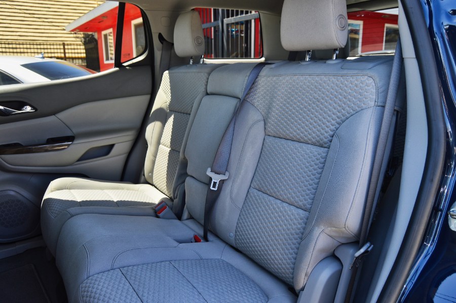 2017 GMC Acadia FWD 4dr SLE w/SLE-2, available for sale in Moreno Valley, California | Fusion Motors Inc. Moreno Valley, California 2017 GMC Acadia FWD 4dr SLE w/SLE-2, available for sale in Moreno Valley, California | Fusion Motors Inc. Moreno Valley, California