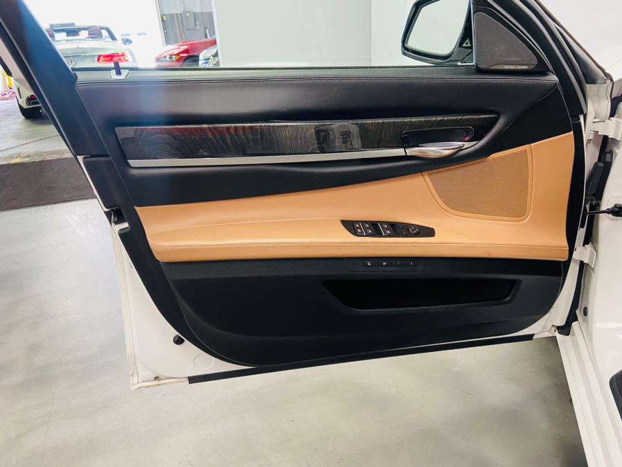 Used BMW 7 Series 4dr Sdn 750Li xDrive AWD 2015 | East Coast Auto Group. Linden, New Jersey Used BMW 7 Series 4dr Sdn 750Li xDrive AWD 2015 | East Coast Auto Group. Linden, New Jersey