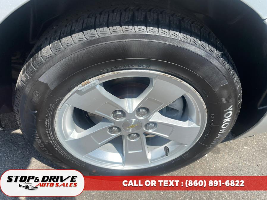 2016 Chevrolet Malibu Limited 4dr Sdn LT, available for sale in East Windsor, Connecticut | Stop & Drive Auto Sales. East Windsor, Connecticut 2016 Chevrolet Malibu Limited 4dr Sdn LT, available for sale in East Windsor, Connecticut | Stop & Drive Auto Sales. East Windsor, Connecticut