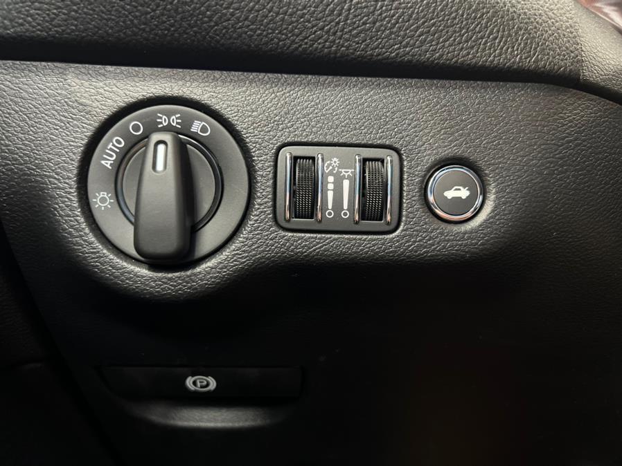 Used Dodge Challenger R/T Scat Pack RWD 2021 | Power Motors East. Massapequa Park, New York Used Dodge Challenger R/T Scat Pack RWD 2021 | Power Motors East. Massapequa Park, New York