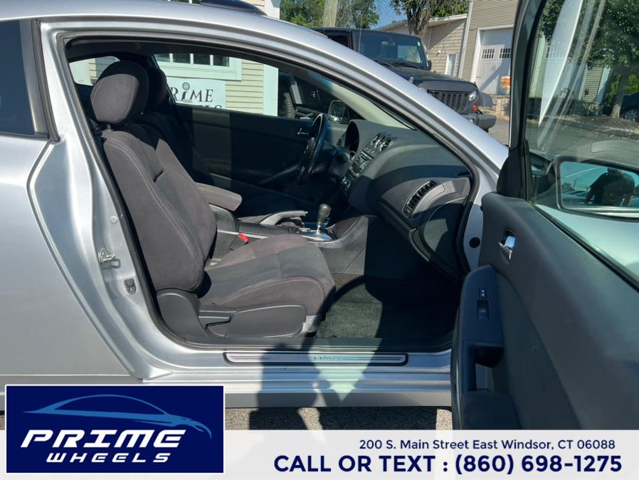 Used Nissan Altima 2dr Cpe I4 CVT 2.5 S 2012 | Prime Wheels. East Windsor, Connecticut Used Nissan Altima 2dr Cpe I4 CVT 2.5 S 2012 | Prime Wheels. East Windsor, Connecticut