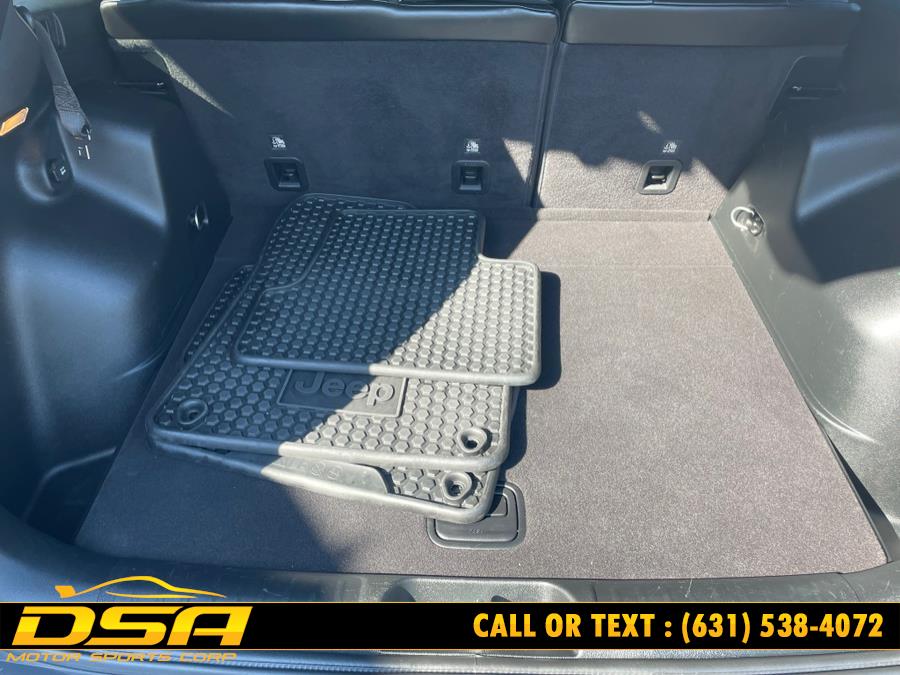2019 Jeep Cherokee Latitude Plus 4x4, available for sale in Commack, New York | DSA Motor Sports Corp. Commack, New York 2019 Jeep Cherokee Latitude Plus 4x4, available for sale in Commack, New York | DSA Motor Sports Corp. Commack, New York