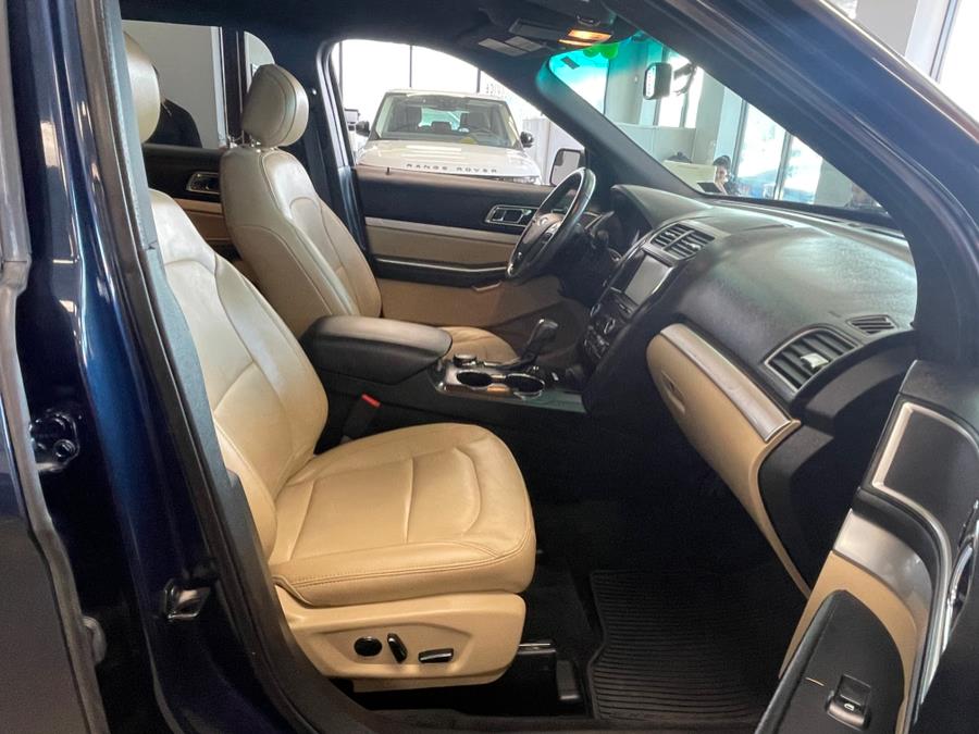 2016 Ford Explorer 4WD 4dr XLT, available for sale in Inwood, New York | 5 Towns Drive. Inwood, New York 2016 Ford Explorer 4WD 4dr XLT, available for sale in Inwood, New York | 5 Towns Drive. Inwood, New York