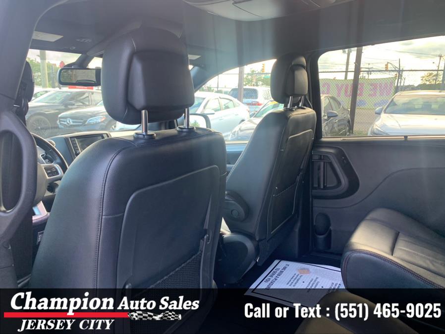 Used Dodge Grand Caravan GT Wagon 2019 | Champion Auto Sales of JC. Jersey City, New Jersey Used Dodge Grand Caravan GT Wagon 2019 | Champion Auto Sales of JC. Jersey City, New Jersey