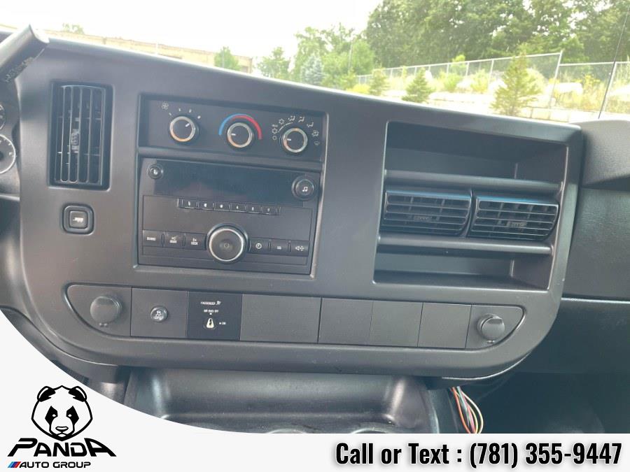 Used GMC Savana Cargo Van RWD 2500 135" 2014 | Panda Auto Group. Abington, Massachusetts Used GMC Savana Cargo Van RWD 2500 135" 2014 | Panda Auto Group. Abington, Massachusetts