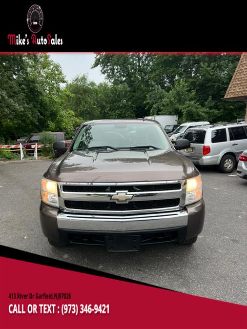 2007 Chevrolet Silverado 1500 4WD Crew Cab 143.5" LT w/2LT, available for sale in Garfield, New Jersey | Mikes Auto Sales LLC. Garfield, New Jersey 2007 Chevrolet Silverado 1500 4WD Crew Cab 143.5" LT w/2LT, available for sale in Garfield, New Jersey | Mikes Auto Sales LLC. Garfield, New Jersey