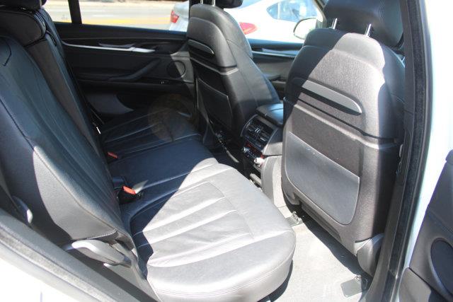 Used BMW X5 xDrive35i 2015 | NY Luxury Motors. Elmont, New York Used BMW X5 xDrive35i 2015 | NY Luxury Motors. Elmont, New York