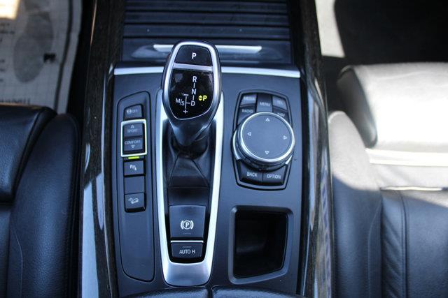 Used BMW X5 xDrive35i 2015 | NY Luxury Motors. Elmont, New York Used BMW X5 xDrive35i 2015 | NY Luxury Motors. Elmont, New York