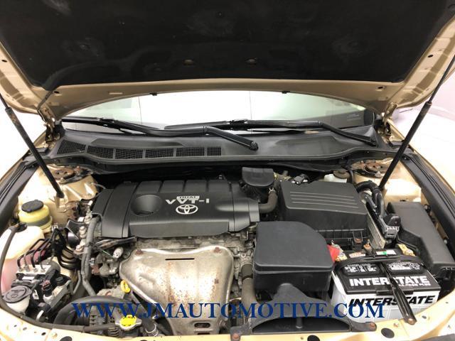 Used Toyota Camry 4dr Sdn I4 Auto LE 2010 | J&M Automotive Sls&Svc LLC. Naugatuck, Connecticut Used Toyota Camry 4dr Sdn I4 Auto LE 2010 | J&M Automotive Sls&Svc LLC. Naugatuck, Connecticut