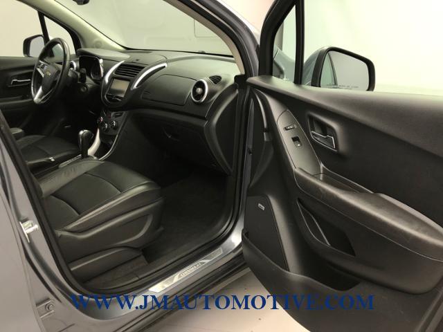 Used Chevrolet Trax AWD 4dr LTZ 2015 | J&M Automotive Sls&Svc LLC. Naugatuck, Connecticut Used Chevrolet Trax AWD 4dr LTZ 2015 | J&M Automotive Sls&Svc LLC. Naugatuck, Connecticut