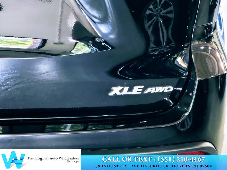 2019 Toyota Highlander XLE V6 AWD (Natl), available for sale in Lodi, New Jersey | AW Auto & Truck Wholesalers, Inc. Lodi, New Jersey 2019 Toyota Highlander XLE V6 AWD (Natl), available for sale in Lodi, New Jersey | AW Auto & Truck Wholesalers, Inc. Lodi, New Jersey