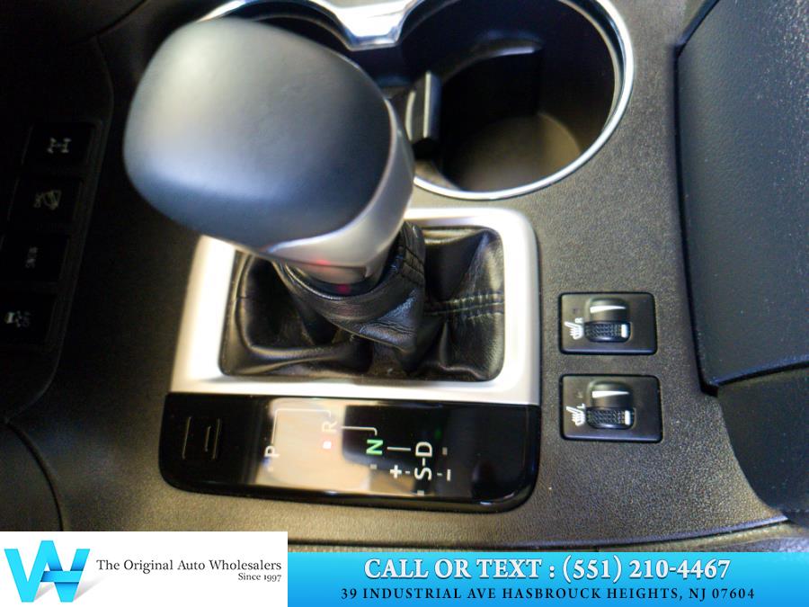 2019 Toyota Highlander XLE V6 AWD (Natl), available for sale in Lodi, New Jersey | AW Auto & Truck Wholesalers, Inc. Lodi, New Jersey 2019 Toyota Highlander XLE V6 AWD (Natl), available for sale in Lodi, New Jersey | AW Auto & Truck Wholesalers, Inc. Lodi, New Jersey