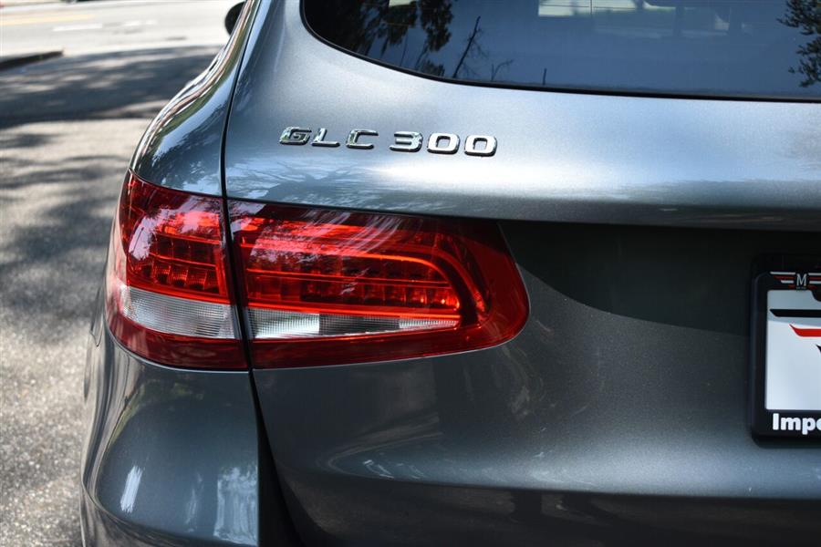 2018 Mercedes-benz Glc GLC 300 4MATIC AWD 4dr SUV, available for sale in Great Neck, New York | Camy Cars. Great Neck, New York 2018 Mercedes-benz Glc GLC 300 4MATIC AWD 4dr SUV, available for sale in Great Neck, New York | Camy Cars. Great Neck, New York