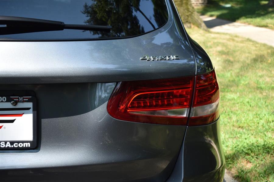 2018 Mercedes-benz Glc GLC 300 4MATIC AWD 4dr SUV, available for sale in Great Neck, New York | Camy Cars. Great Neck, New York 2018 Mercedes-benz Glc GLC 300 4MATIC AWD 4dr SUV, available for sale in Great Neck, New York | Camy Cars. Great Neck, New York