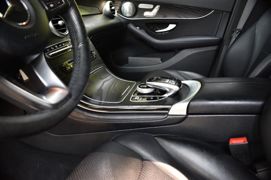 2018 Mercedes-benz Glc GLC 300 4MATIC AWD 4dr SUV, available for sale in Great Neck, New York | Camy Cars. Great Neck, New York 2018 Mercedes-benz Glc GLC 300 4MATIC AWD 4dr SUV, available for sale in Great Neck, New York | Camy Cars. Great Neck, New York