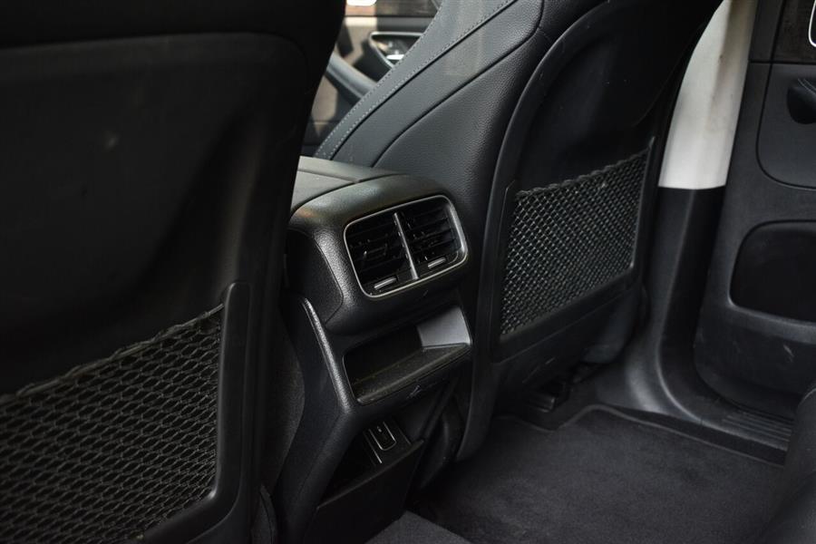 2020 Mercedes-benz Gle GLE 350 4MATIC AWD 4dr SUV, available for sale in Great Neck, New York | Camy Cars. Great Neck, New York 2020 Mercedes-benz Gle GLE 350 4MATIC AWD 4dr SUV, available for sale in Great Neck, New York | Camy Cars. Great Neck, New York