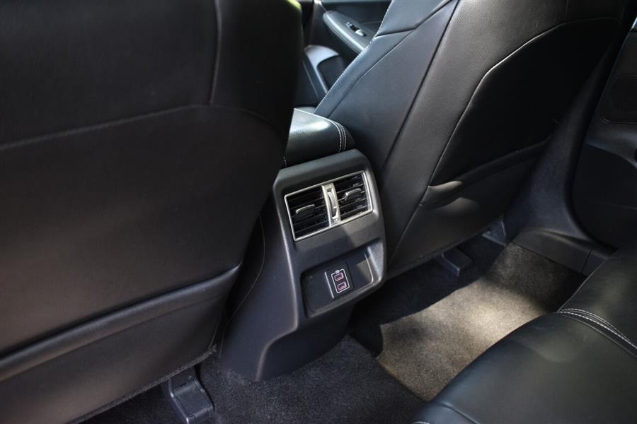 Used Nissan Maxima 3.5 SL 4dr Sedan 2018 | Camy Cars. Great Neck, New York Used Nissan Maxima 3.5 SL 4dr Sedan 2018 | Camy Cars. Great Neck, New York