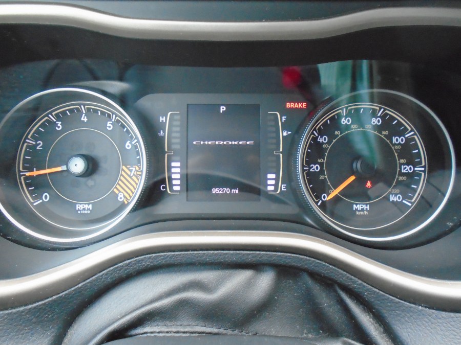 2015 Jeep Cherokee 4WD 4dr Latitude, available for sale in Waterbury, Connecticut | Jim Juliani Motors. Waterbury, Connecticut 2015 Jeep Cherokee 4WD 4dr Latitude, available for sale in Waterbury, Connecticut | Jim Juliani Motors. Waterbury, Connecticut