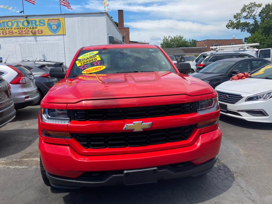 Used Chevrolet Silverado 1500 4WD Double Cab 143.5" Custom 2016 | Affordable Motors Inc. Bridgeport, Connecticut Used Chevrolet Silverado 1500 4WD Double Cab 143.5" Custom 2016 | Affordable Motors Inc. Bridgeport, Connecticut
