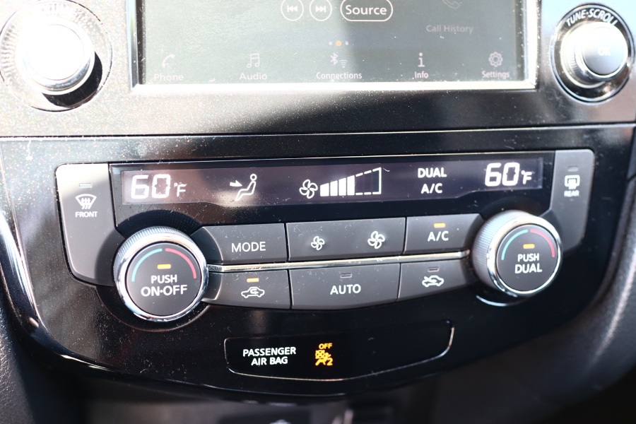 Used Nissan Rogue AWD SV 2019 | Hillside Auto Mall Inc.. Jamaica, New York Used Nissan Rogue AWD SV 2019 | Hillside Auto Mall Inc.. Jamaica, New York